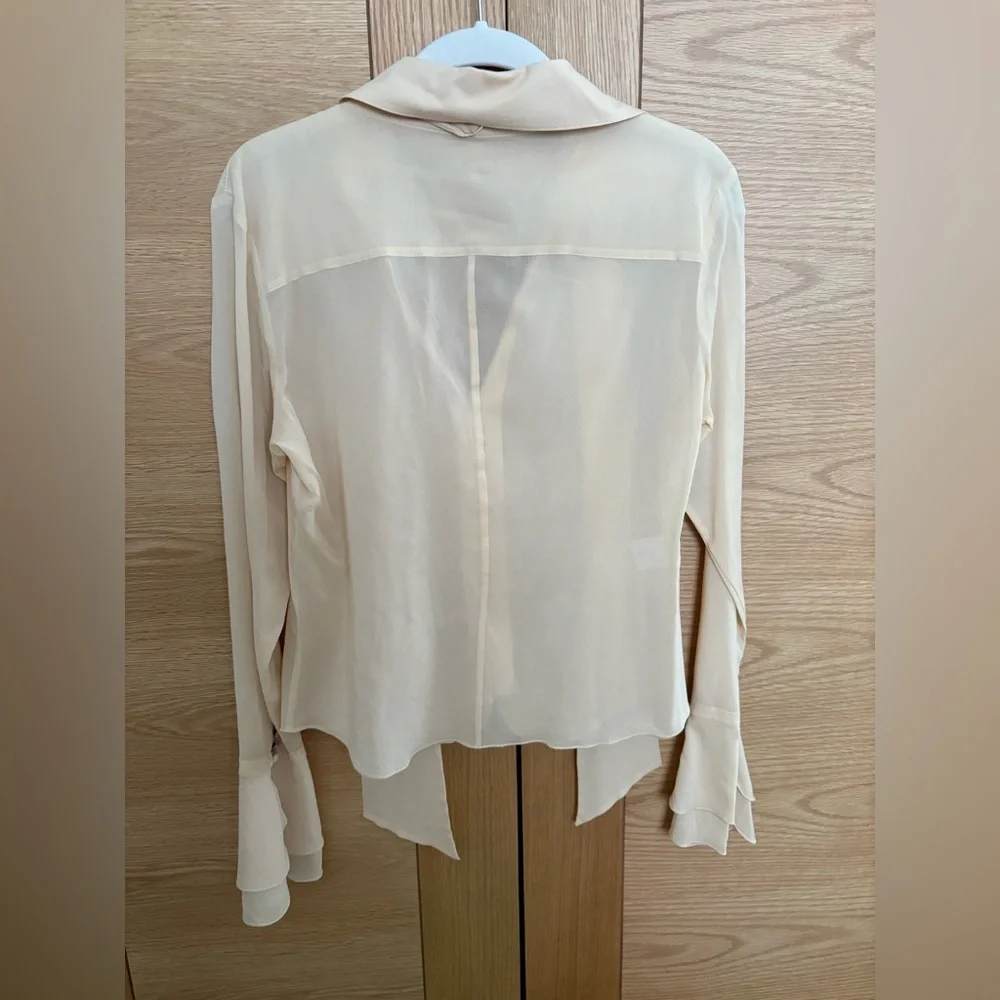 Women's Strenesse by Gabriele Strehle Button Down Silk Blouse - Size 6 - Picture 2 of 8